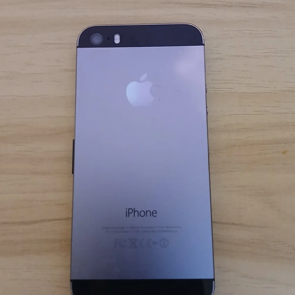 Apple unlocked vintage